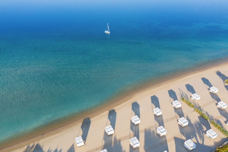 IKOS Holidays