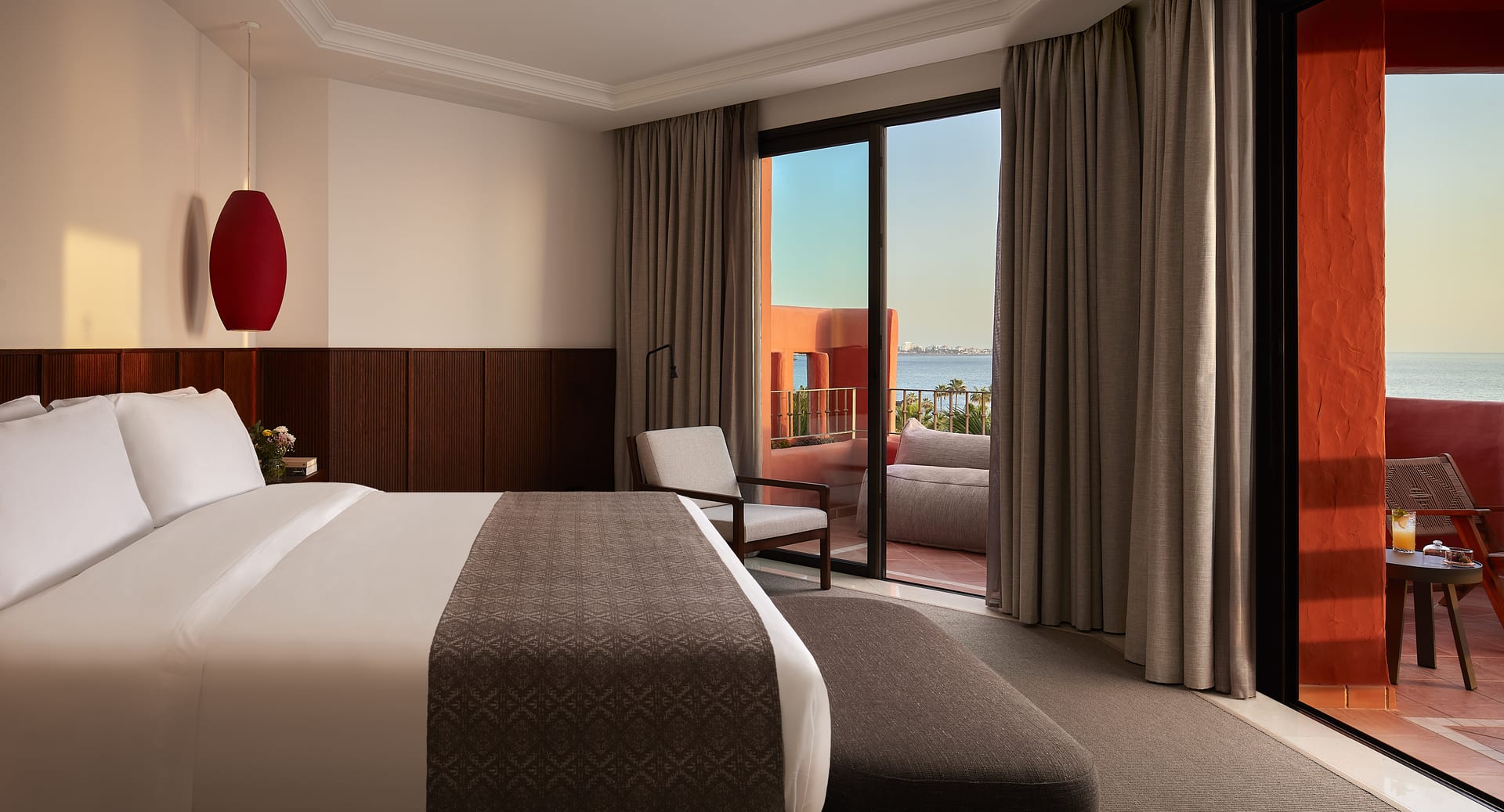 The Rooms & Suites