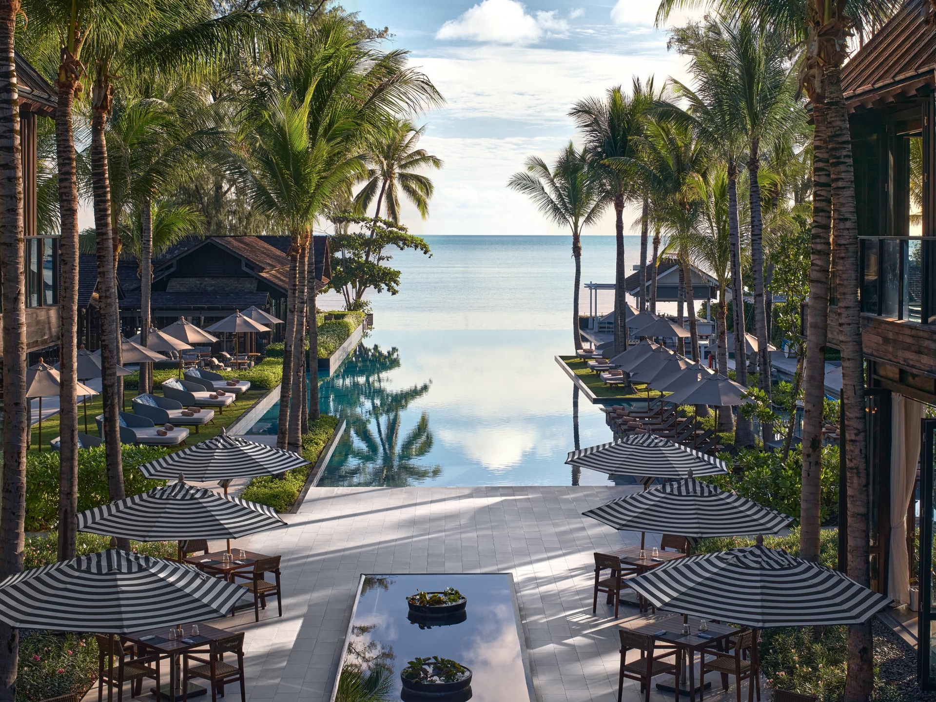 Kimpton Kitalay Samui luxury hotel