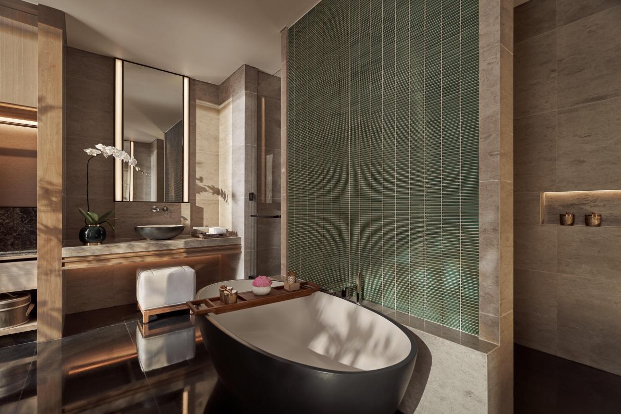 Sky Pool Villa Bathroom