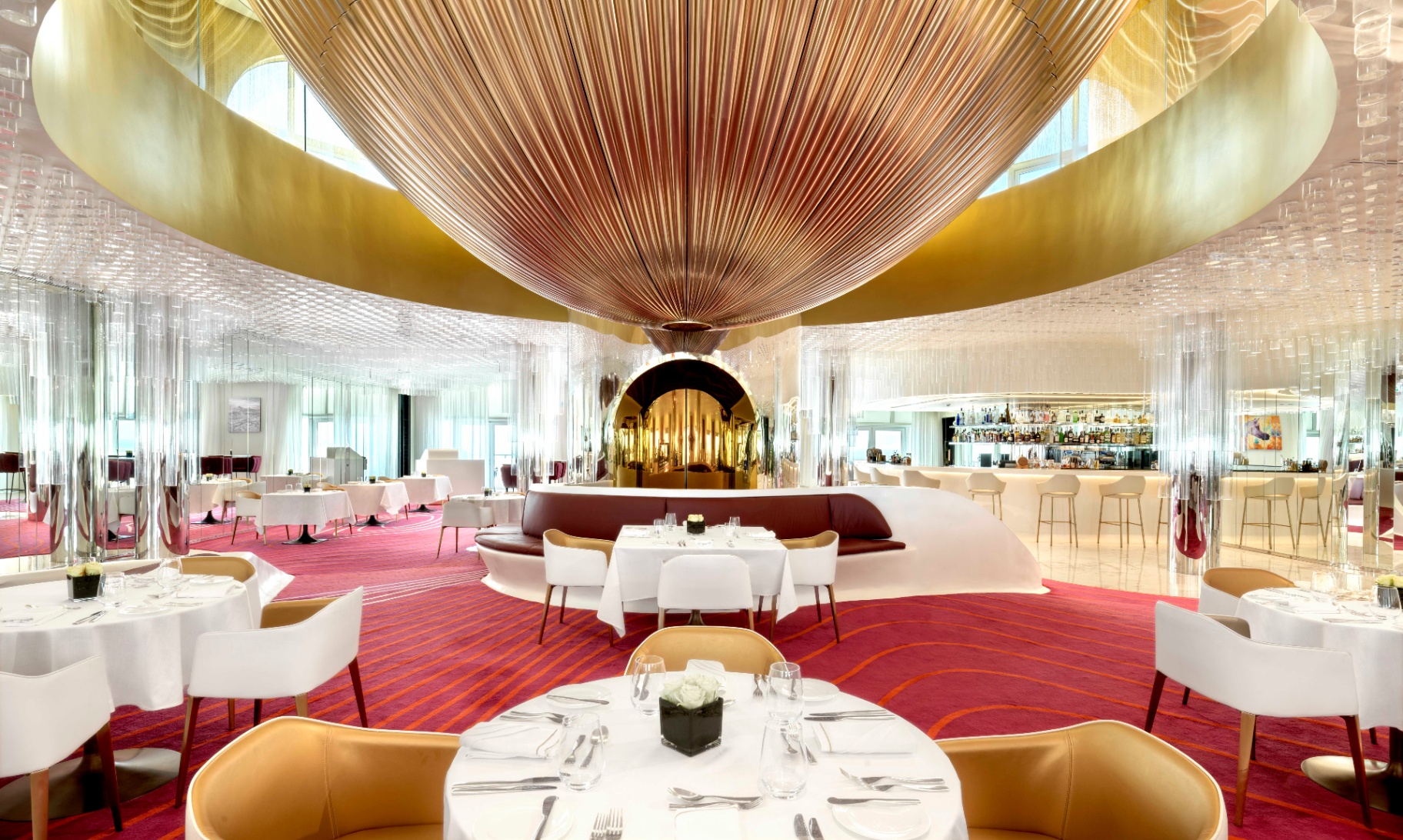 Club Lounge Bar