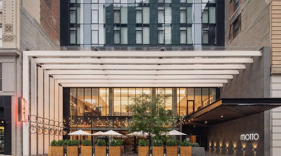 Motto by Hilton New York City Chelsea luxury hotel