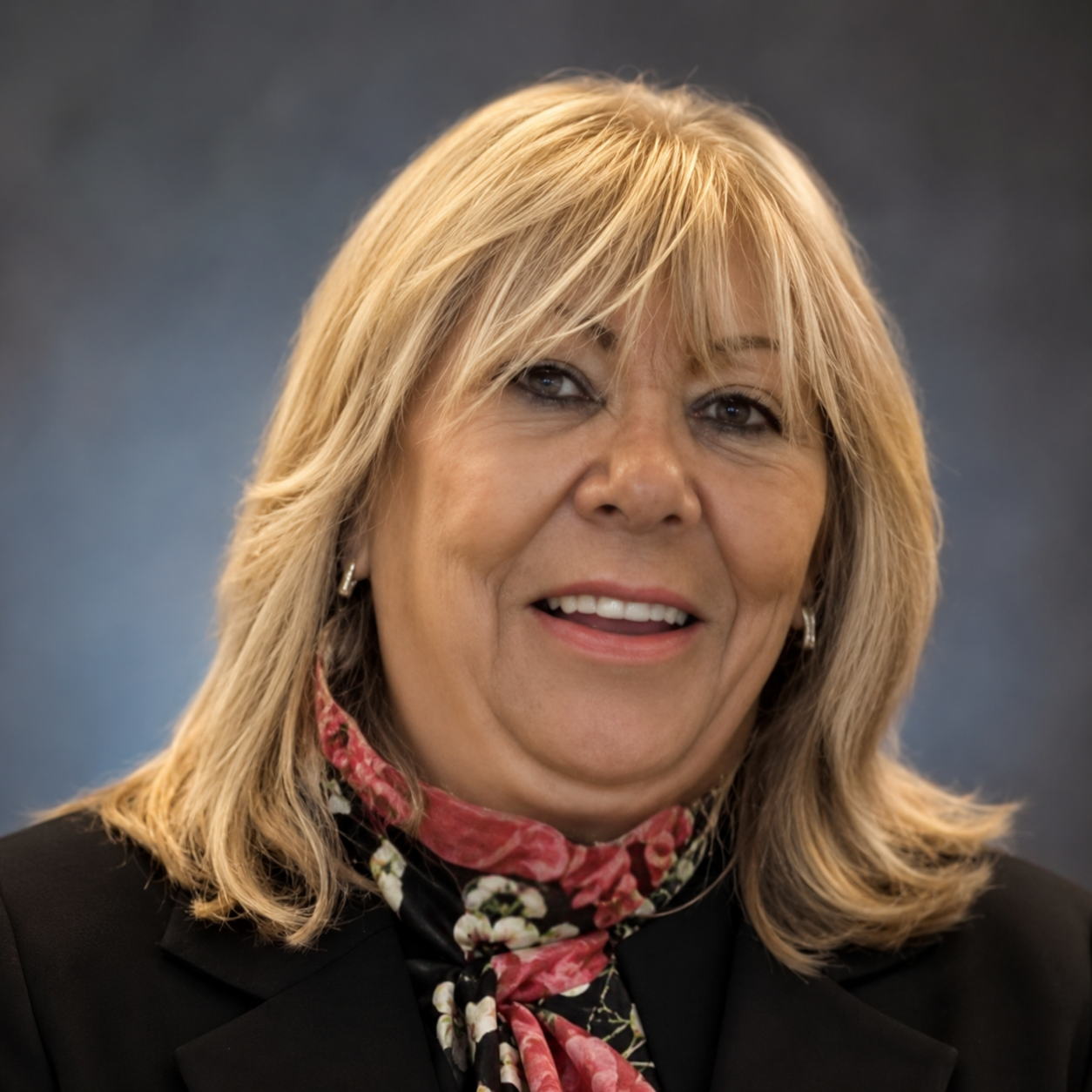 Tracey Borthwick, Travel Associate
