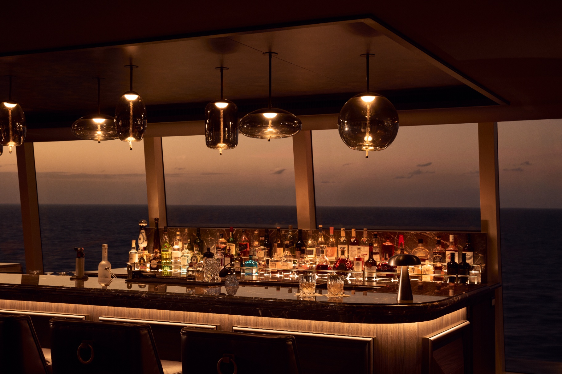 EXPLORA I — Malt Whisky Bar