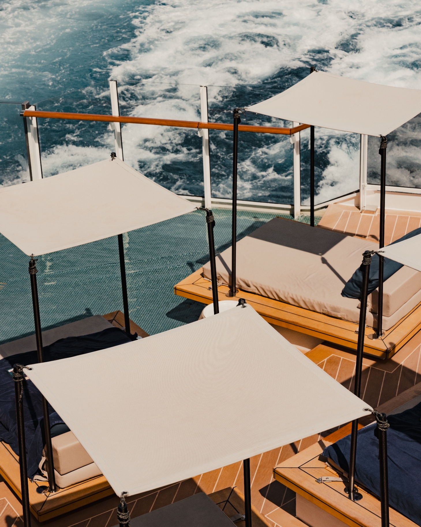 EXPLORA II — Astern Cabanas