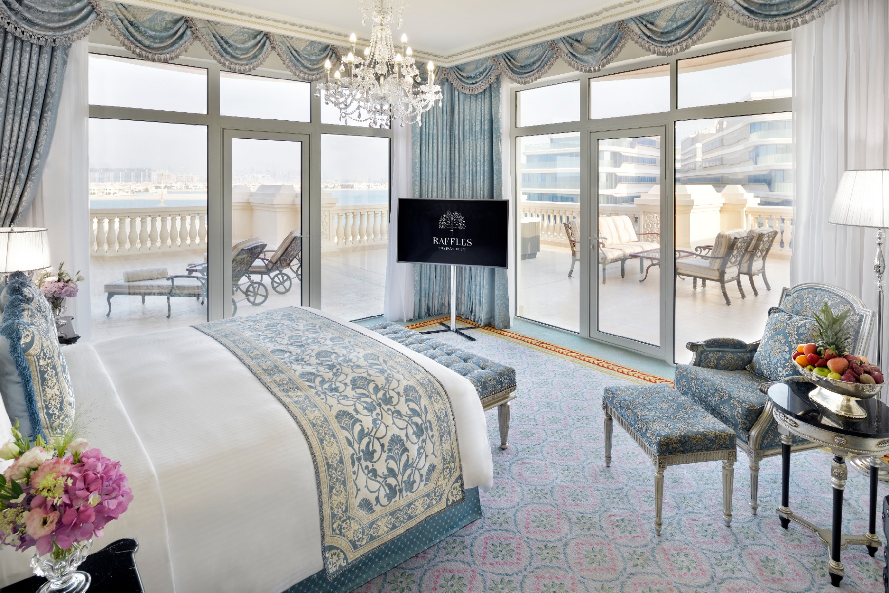 Club Terrace Suite