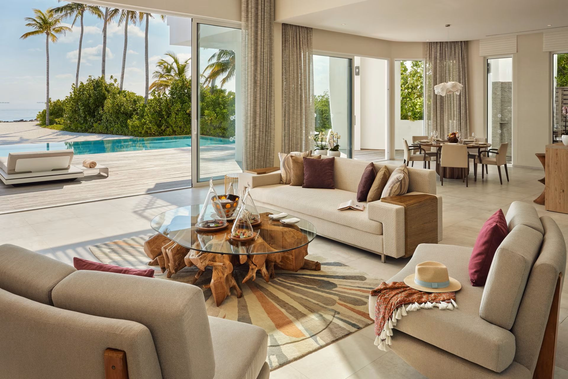 The Rooms & Suites