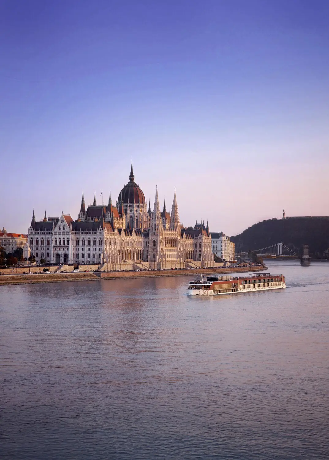 AmaSonata cruise ship
